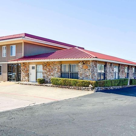 Quality Inn & Suites Hot Springs-Lake Hamilton מראה חיצוני תמונה