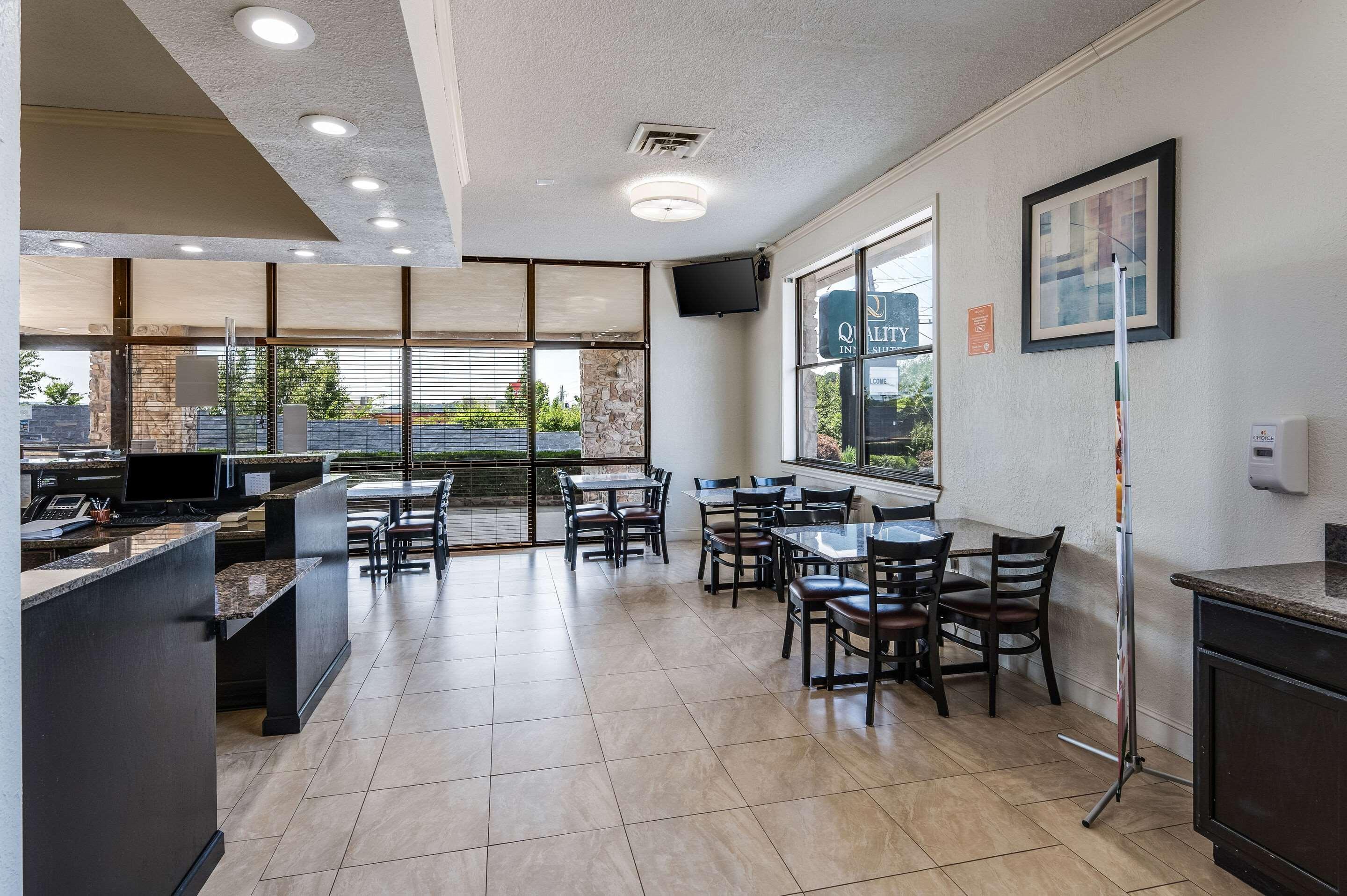 Quality Inn & Suites Hot Springs-Lake Hamilton מראה חיצוני תמונה